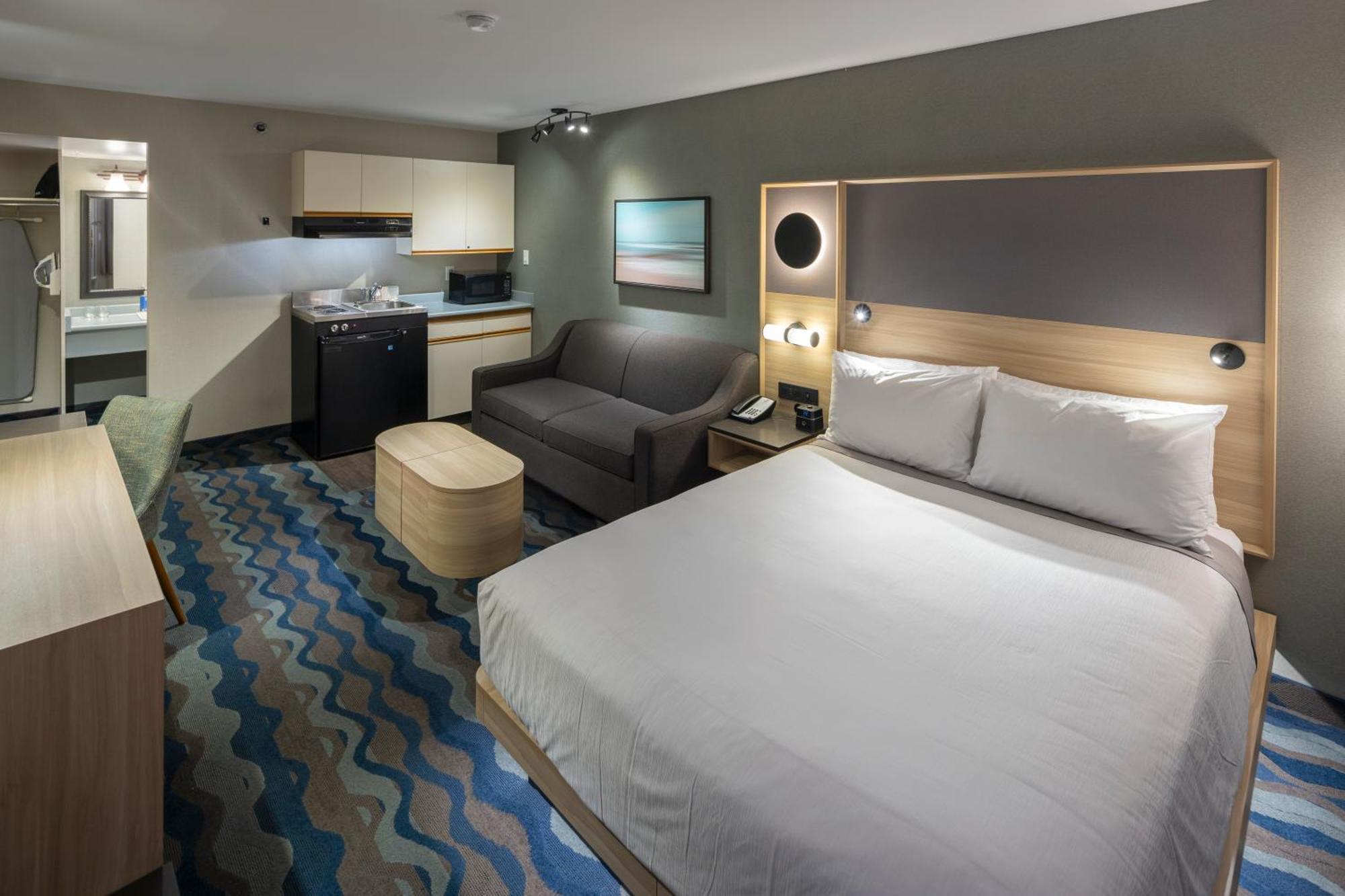 Accent Inns Kelowna Zewnętrze zdjęcie