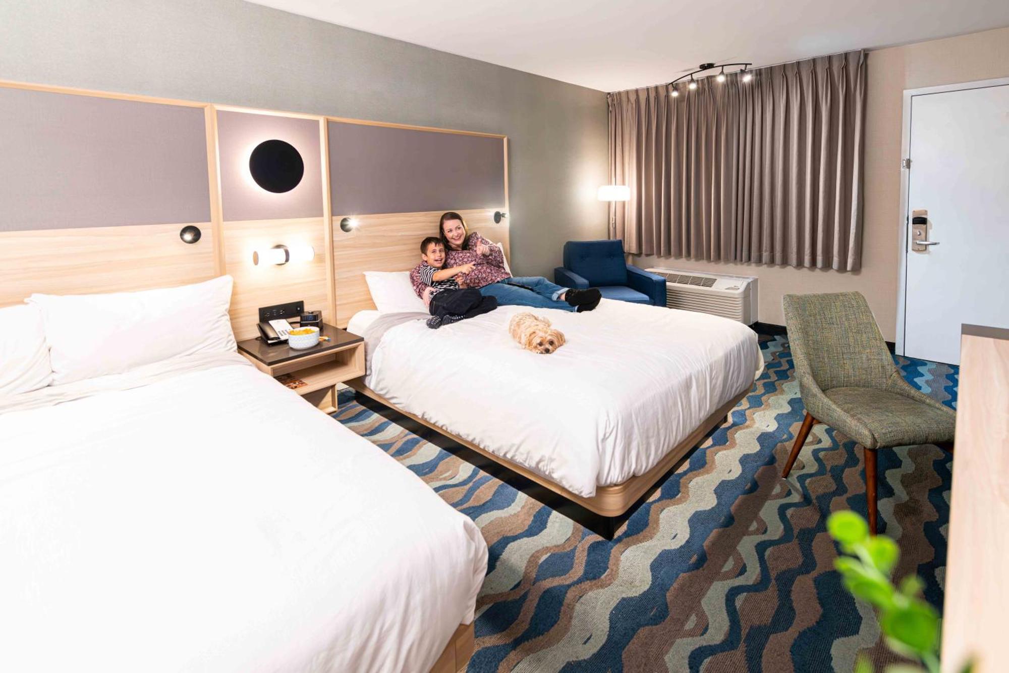 Accent Inns Kelowna Zewnętrze zdjęcie