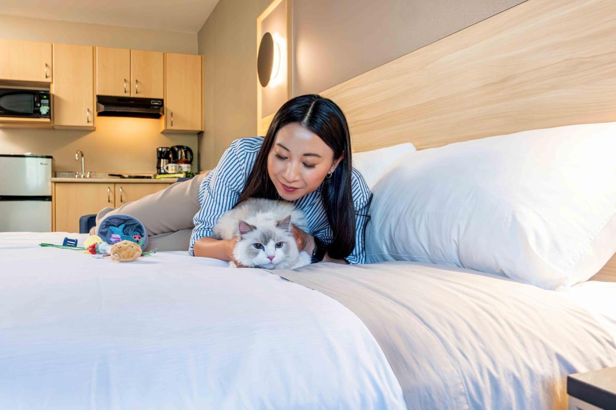 Accent Inns Kelowna Zewnętrze zdjęcie